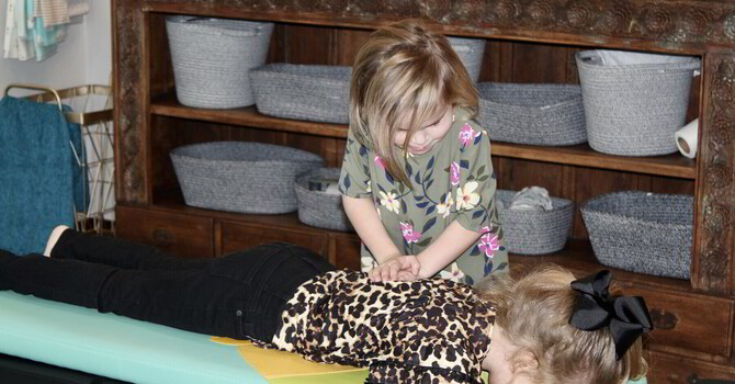 Stay Merry, Not Achy: How Chiropractic Care Keeps You Moving This Holiday Season image